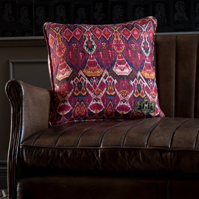 Uzbek Ikat Kissen von Mind the Gap — Ambiente