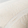 White Lake coussin de Mind the Gap — détail