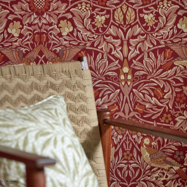 Bird Tapete in Madder/Weld von Morris & Co