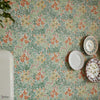 Bower behang in Herball/Weld van Morris & Co