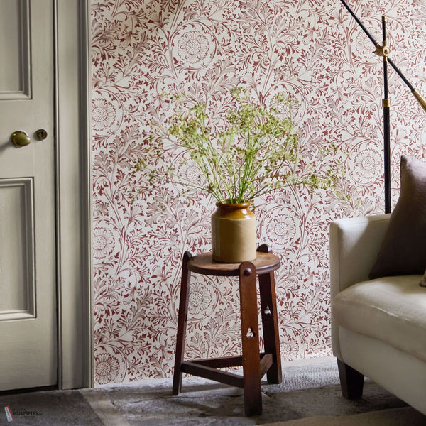 Chamomile behang in Flax/Madder van Morris & Co