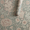 Double Bough papel pintado en Light Teal de Morris & Co