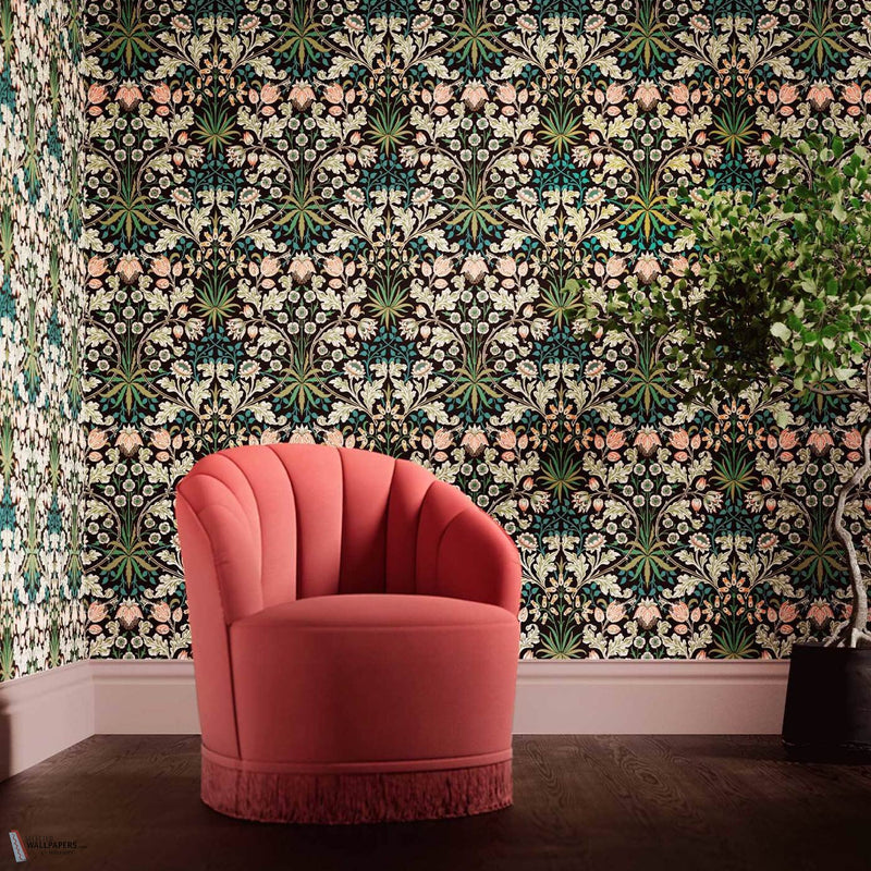 Hyacinth papel pintado en Enchanted Green de Morris & Co