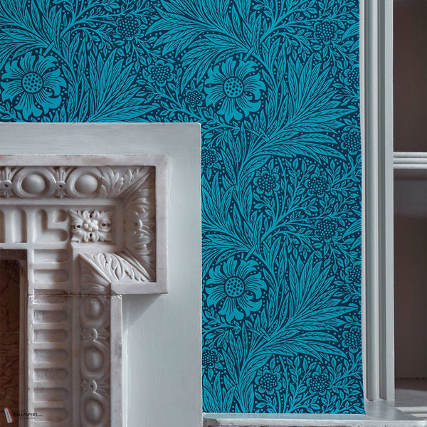Marigold behang in Navy van Morris & Co