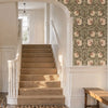 Pimpernel papier peint en Walnut/Sage de Morris & Co