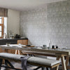 Pure Dove & Rose behang in Cloud Grey van Morris & Co