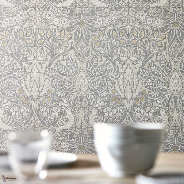 Pure Dove & Rose behang in Cloud Grey van Morris & Co