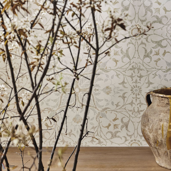 Pure Net Ceiling behang in Charcoal/Gold van Morris & Co