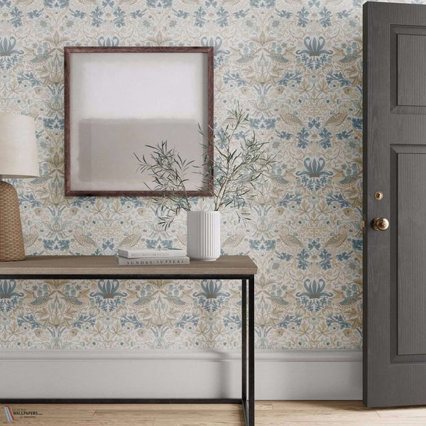 Strawberry Thief papel pintado de Morris & Co