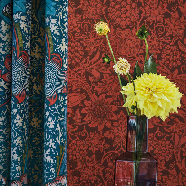 Sunflower carta da parati in Chocolate/Red di Morris & Co