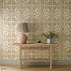 Walthamstow behang in Rose/Nettle van Morris & Co