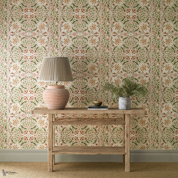 Walthamstow behang in Rose/Nettle van Morris & Co
