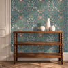 Woodland Weeds Tapete in Rose/Woad von Morris & Co