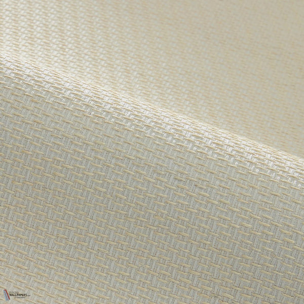Antonio Tapete in Beige von Pierre Frey Detail