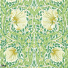 Pimpernel wallpaper in Weld/Leaf Green van Morris & Co