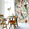 The Aviary wallpaper in Gold van Daisy James — interieur