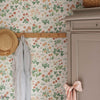 Bellis behang van Sandberg — interieur