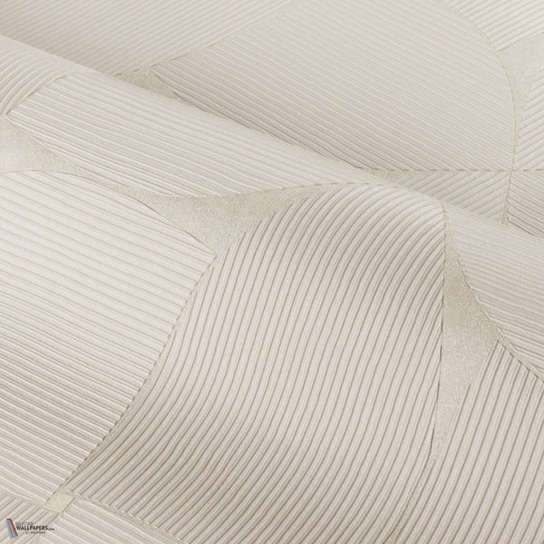 Sienna wallpaper in Perle by Casamance