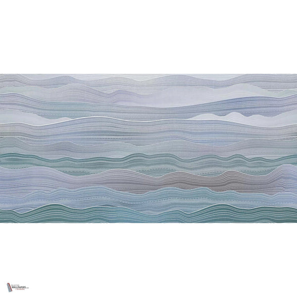 Auric Waves wallpaper in Ice by Tecnografica — full design