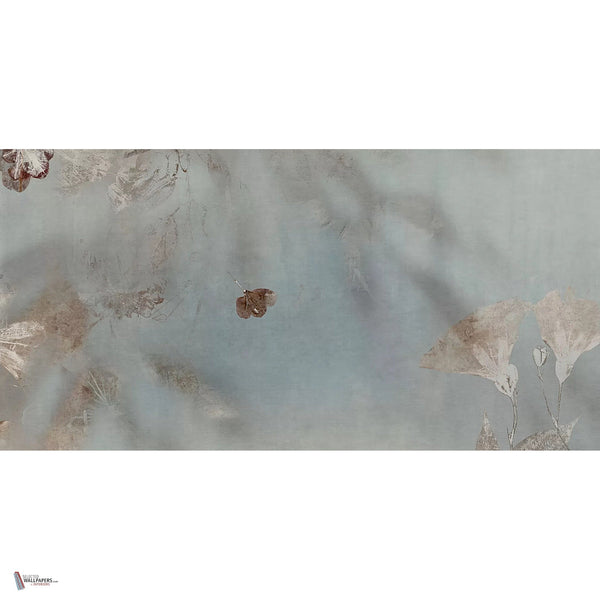 Ophelia Grace behang in Ice Blue van Tecnografica — volledig ontwerp