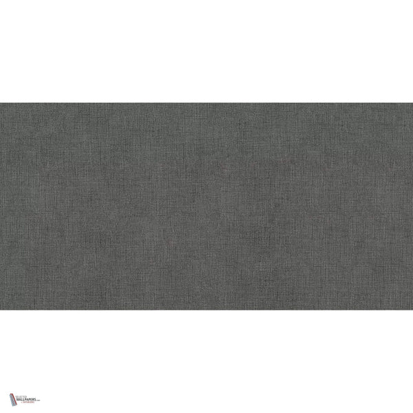 Out of the Woods behang in Canvas Dark Grey van Tecnografica — volledig ontwerp