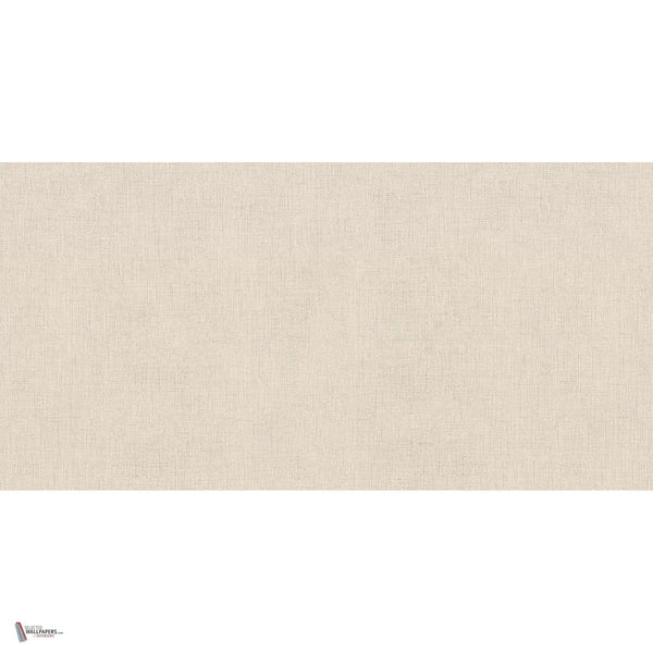 Out of the Woods behang in Canvas Ivory van Tecnografica — volledig ontwerp