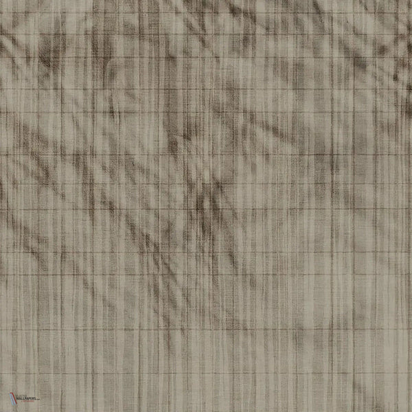 Shadow wallpaper in Olive B by Tecnografica — colour swatch