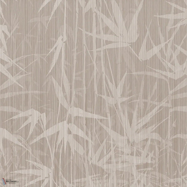 Sun-Tzu Oasis Tapete in Earthy Brown A von Tecnografica — Farbmuster