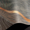 Elara behang Premium Silk Gold behang in T11044 van Tuskara