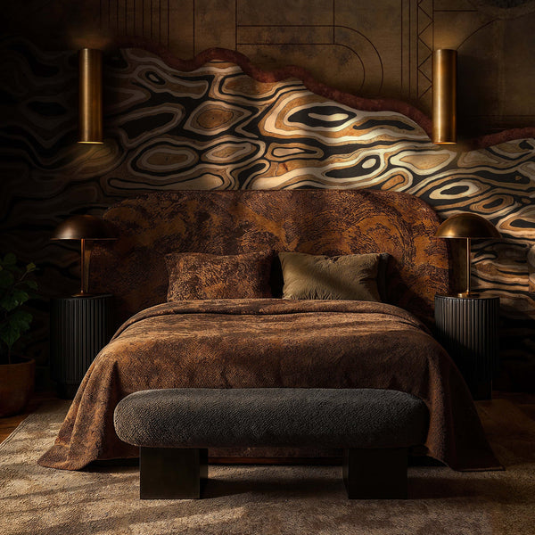 The Last Line Tapete in T11083 von Tuskara — Interieur