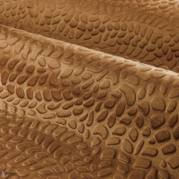 Venelle wallpaper in Ambre by Casamance