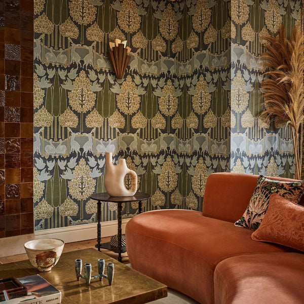 Voysey House Duleek Silk wallpaper sfeerbeeld
