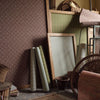 Diamonds & Flowers Tapete in Bordeaux von Zoffany