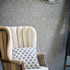 Grand Paisley Tapete in Silver von Zoffany