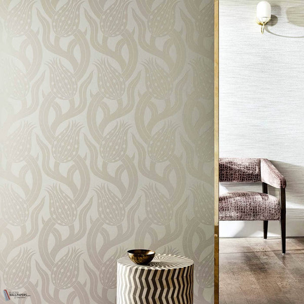Persian Tulip Tapete in Silver von Zoffany