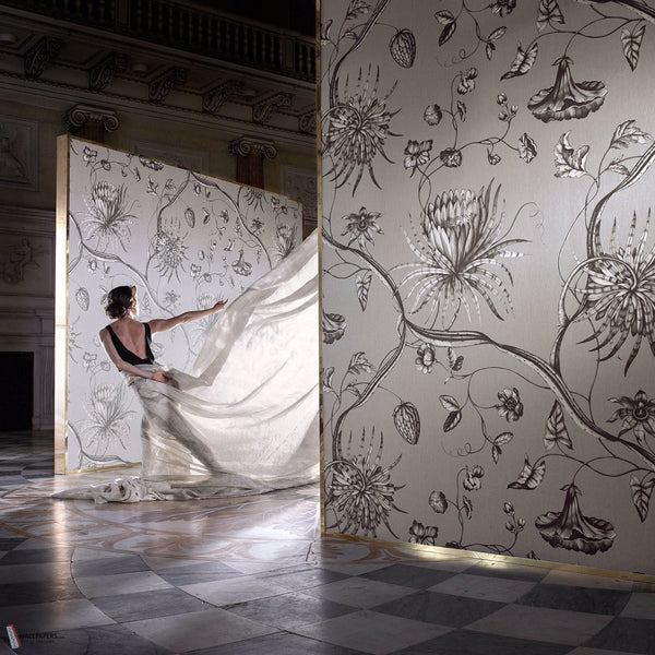 Phaedra Tapete in Silver von Zoffany