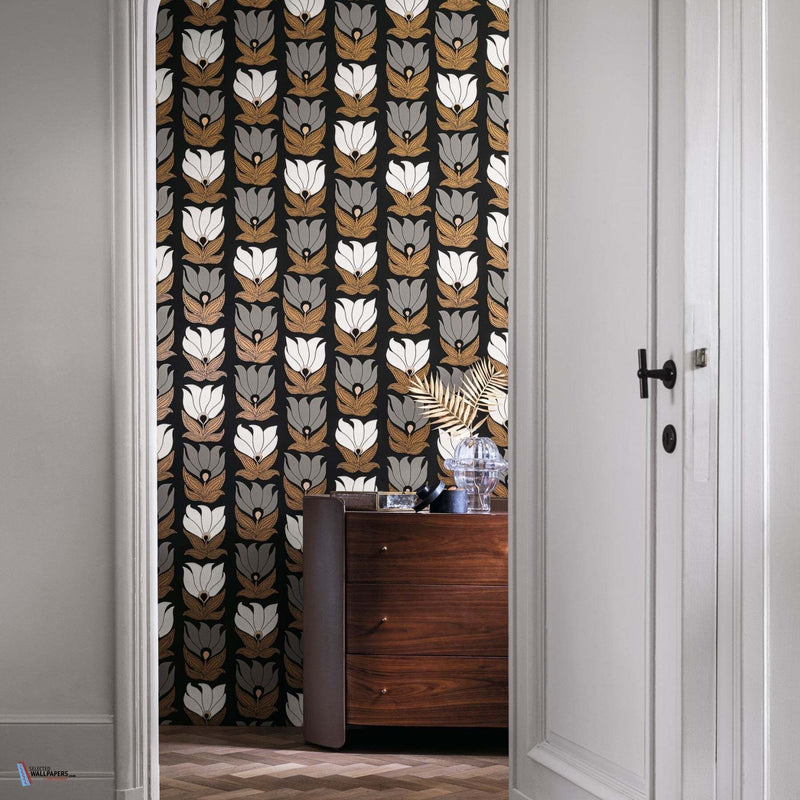 Dauphine wallpaper by Casamance