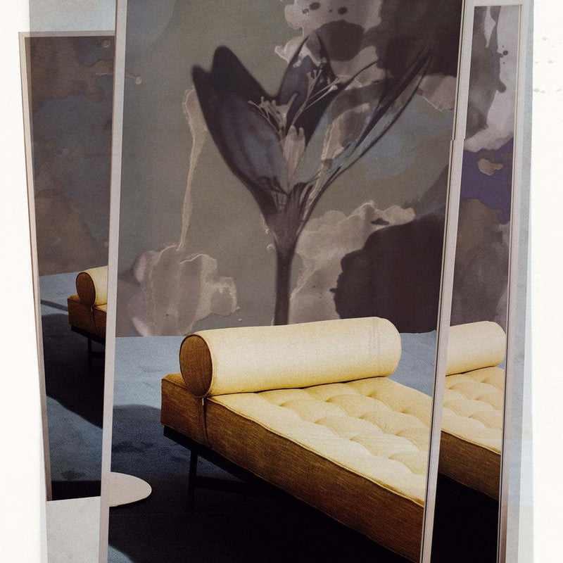 Delilah wallpaper by Wall & Deco