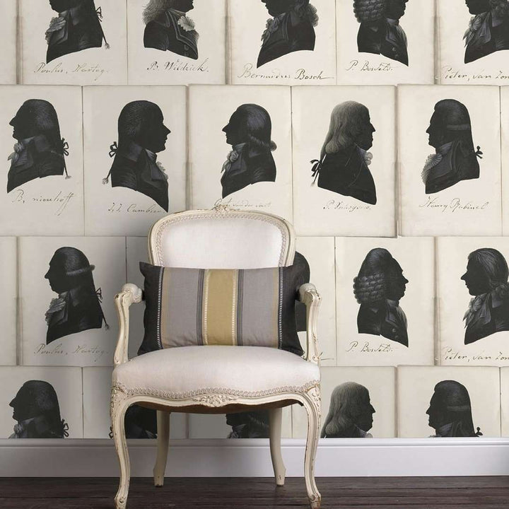 Dutch Portraits-behang-Tapete-Mind the Gap-Selected Wallpapers