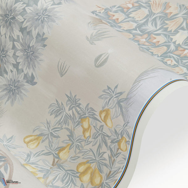 Enchanted Wood-Behang-Liberty-Selected Wallpapers
