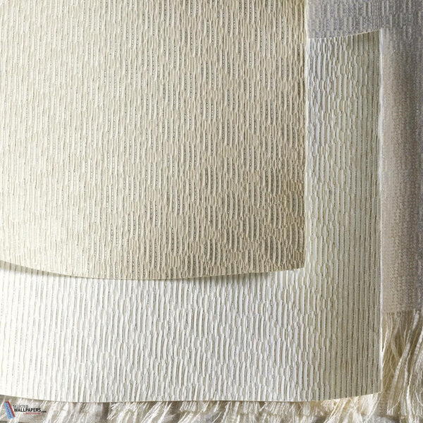 Flavie-Behang-Pierre Frey-Selected Wallpapers