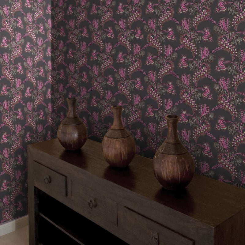 Hartford wallpaper by Cole & Son