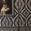 Idube-behang-Mind the Gap-Selected Wallpapers