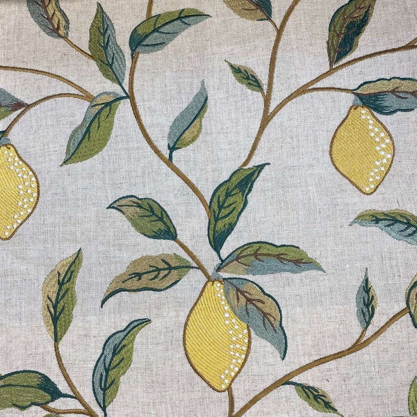 Lemon Tree Embroidery stof-Morris & Co-Bayleaf/Lemon-Meter (M1)-236823-Selected Wallpapers