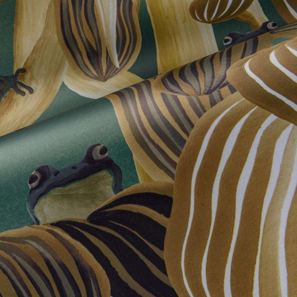 Les grenouilles de Chavroches-behang-Arte-Selected Wallpapers