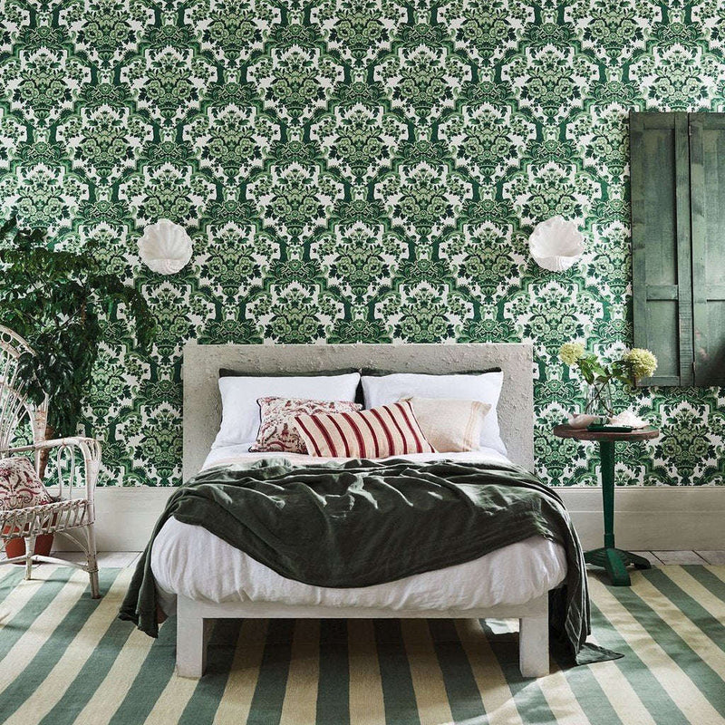 Lola wallpaper by Cole & Son