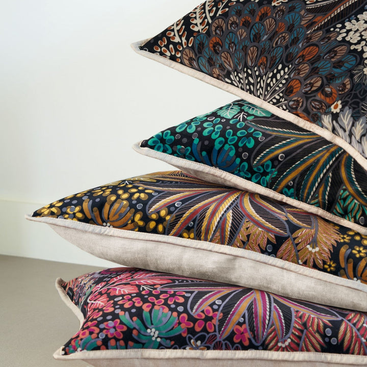 Opium Velvet stof-Fabric-Tapete-Casamance-Selected Wallpapers