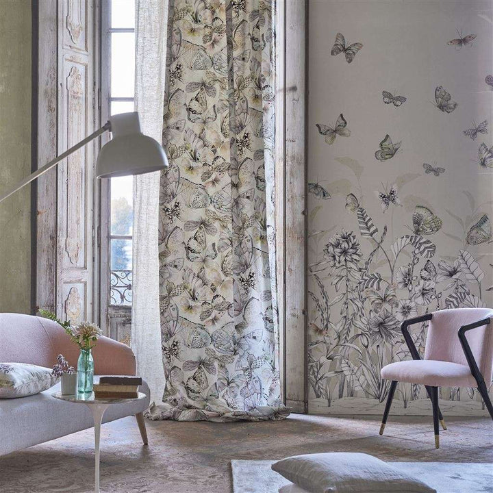 Papillons-behang-Tapete-Designers Guild-Selected Wallpapers