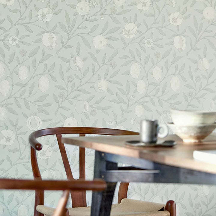 Pure Fruit-behang-Tapete-Morris & Co-Selected Wallpapers