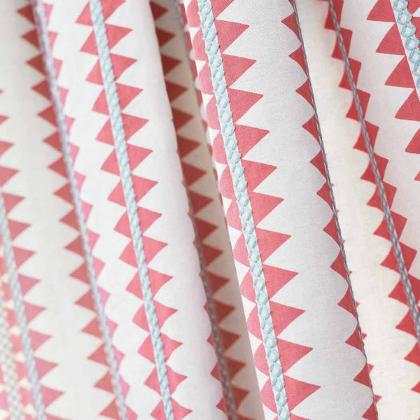 Reno Stripe-Behang-Thibaut-Selected Wallpapers
